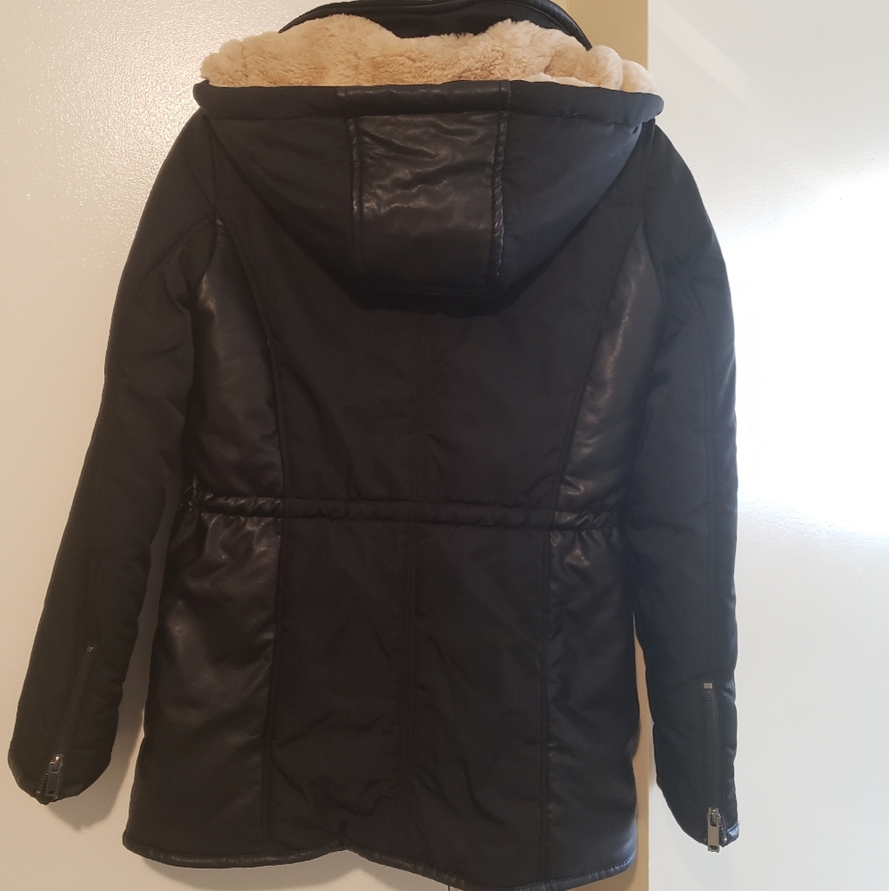 Coat - Picture 3 of 3